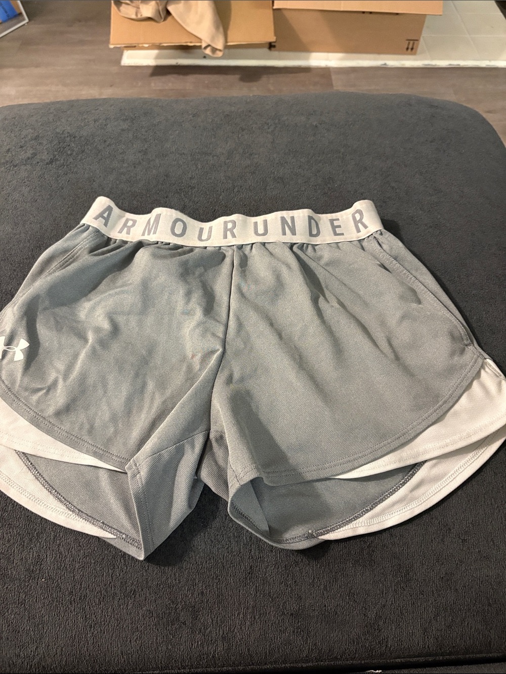 Under Armour Women's Light Gray Athletic Running Shorts